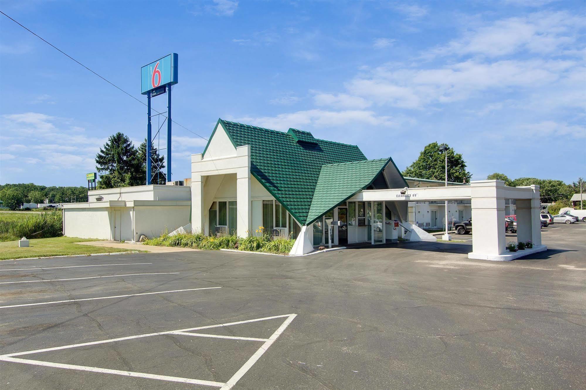 Motel 6-Geneva, Oh Exterior photo